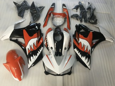 Requin Orange & Blanc 15-18 R3 Carénage Moto