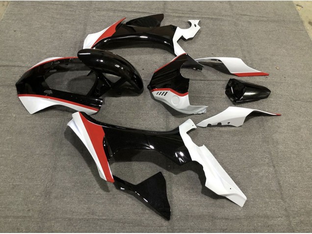 Rouge Brillant Noir & Blanc 15-19 R1 Carénage Moto Rouge Brillant Noir & Blanc 15-19 R1 Carénage Moto